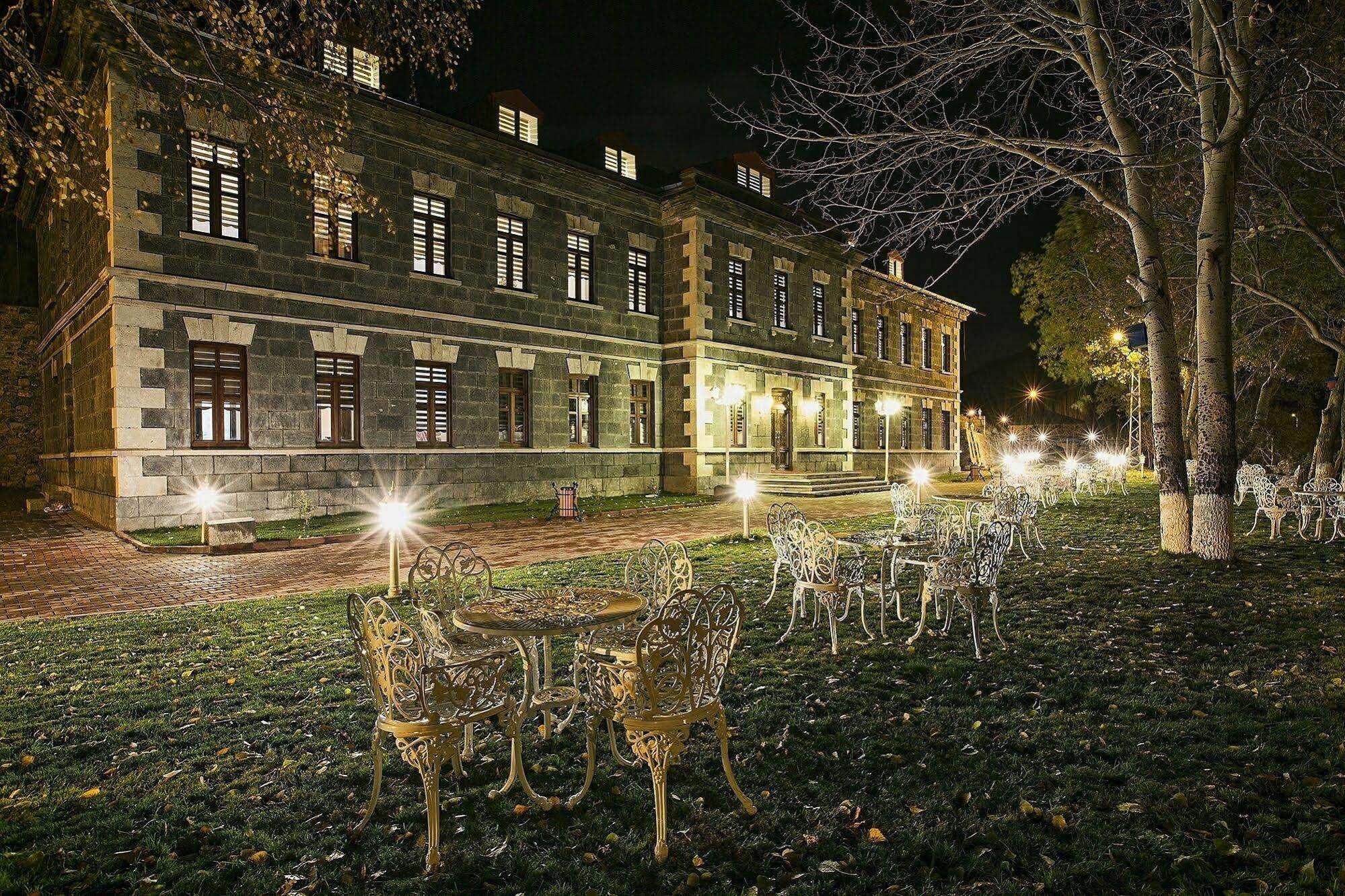 Katerina Palace 1877 Kars Luaran gambar